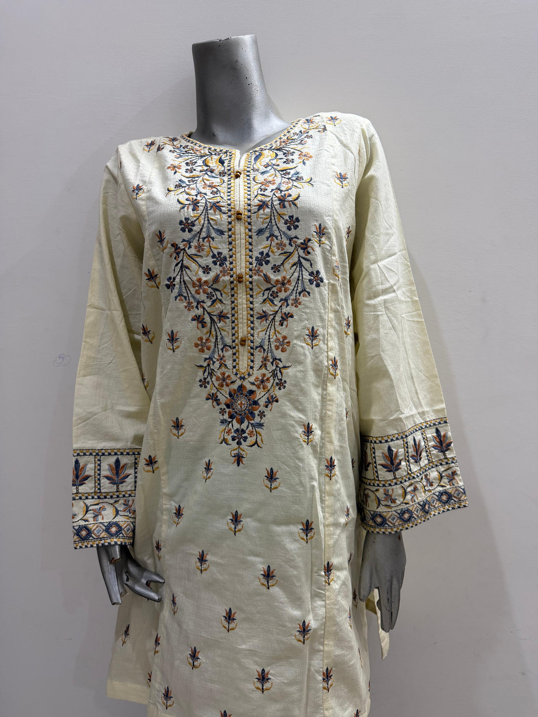 Ayra - Sapphire 1 Piece Lawn Shirt