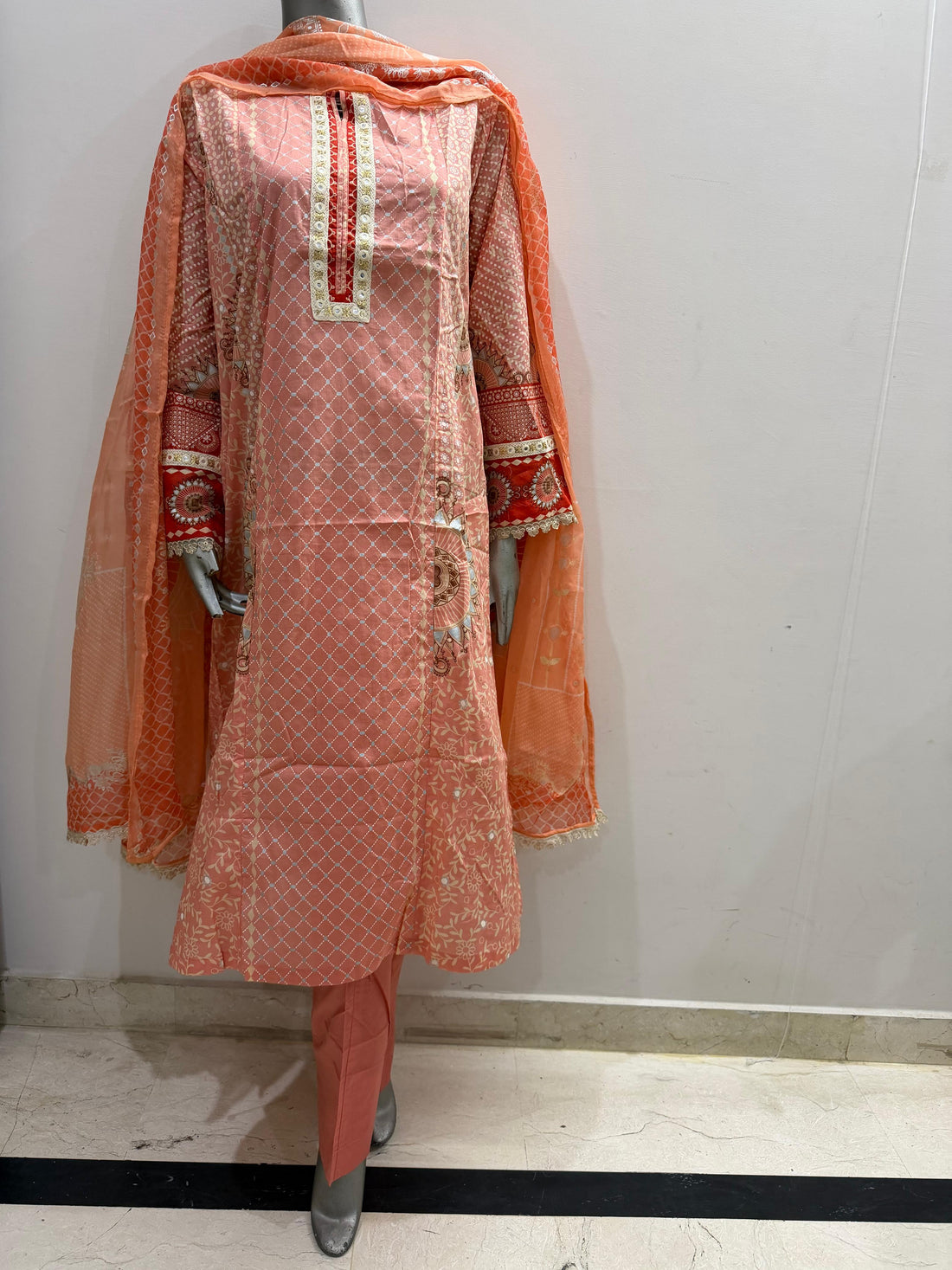 Alina - Nishat 3 Piece Printed Lawn Suit